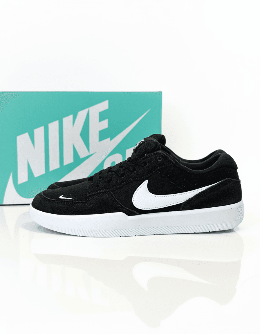 Tênis Nike SB Preto e Branco – Low Top Casual e Skate